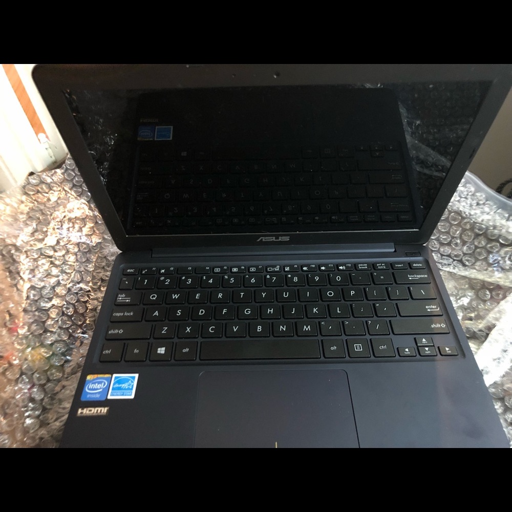 Asus 10 in laptop